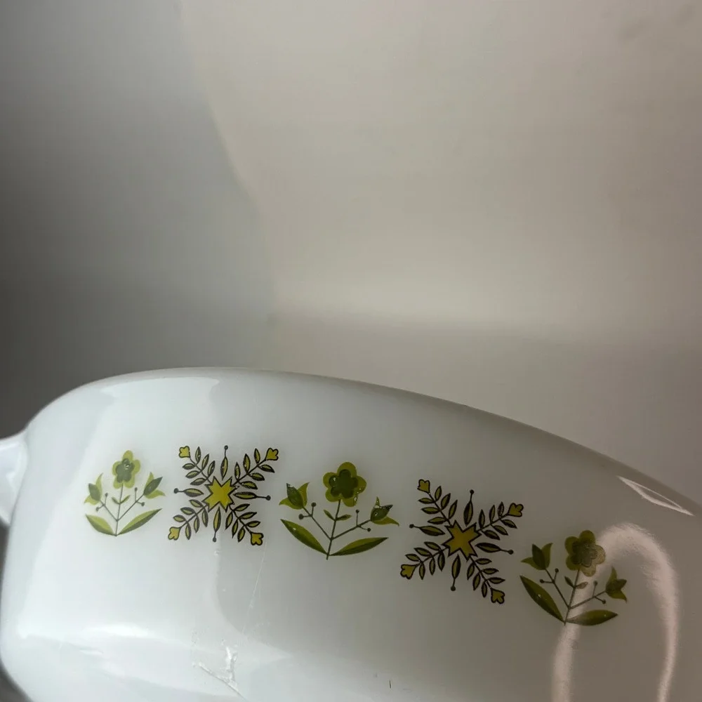 Fire-King‎ Meadow Green Milk Glass Casserole Dish with Lid 2 Qt 438